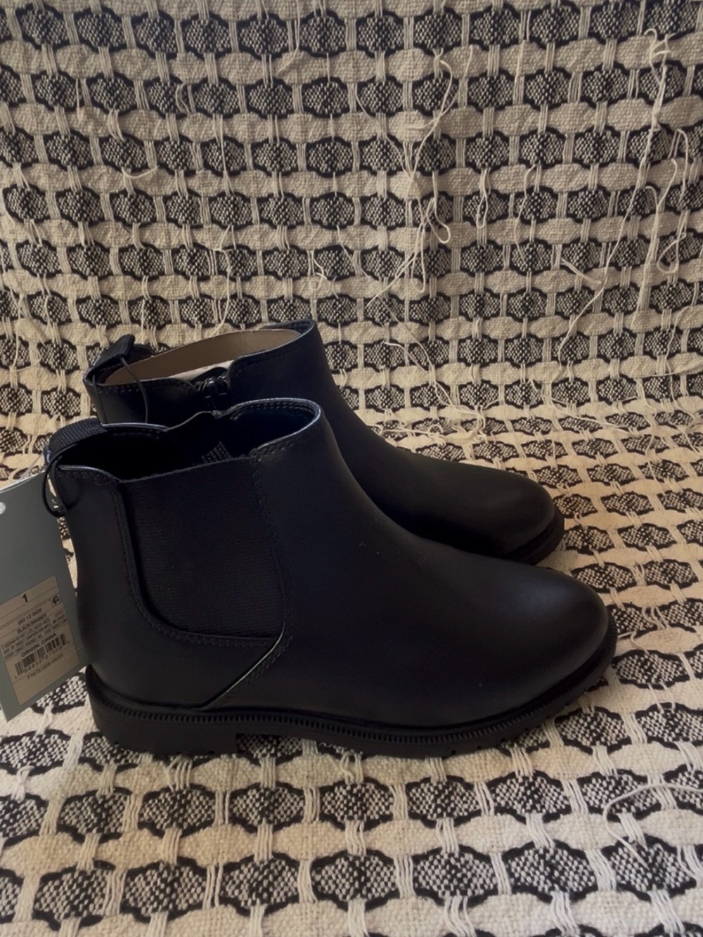 Cat & Jack Black Kids Chelsea Boots - Picture 6 of 8